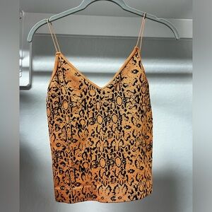 Tank top size m/l in orange with black